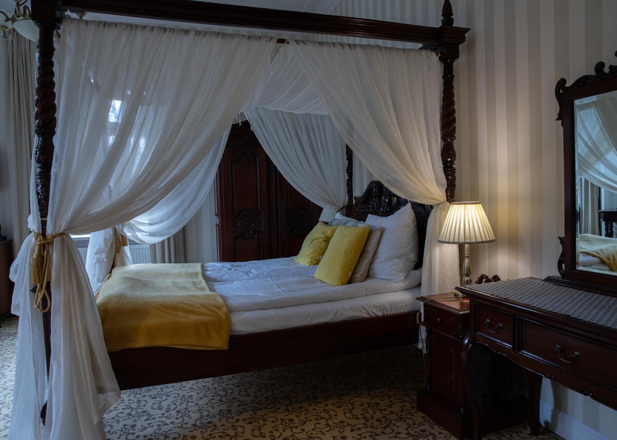 Hotel Debowy Biowellness & Spa Gory Sowie Bielawa  Luaran gambar