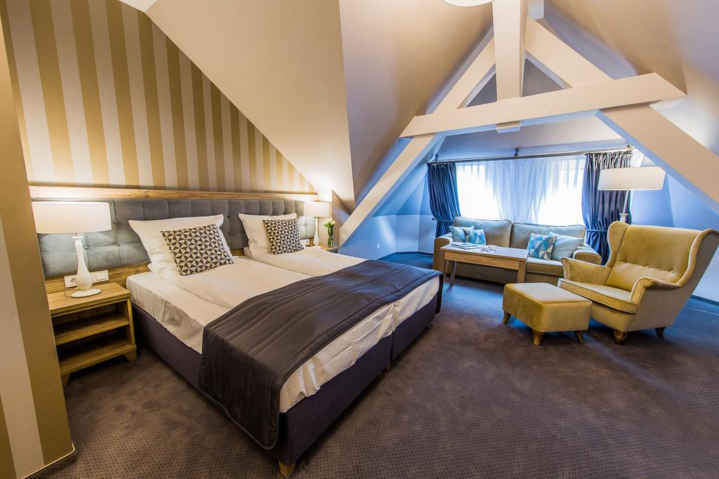 Hotel Debowy Biowellness & Spa Gory Sowie Bielawa  Luaran gambar